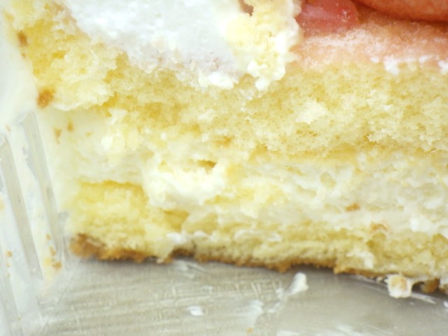 コストコのいちごとシューのマスカルポーネケーキのマスカルポーネクリーム